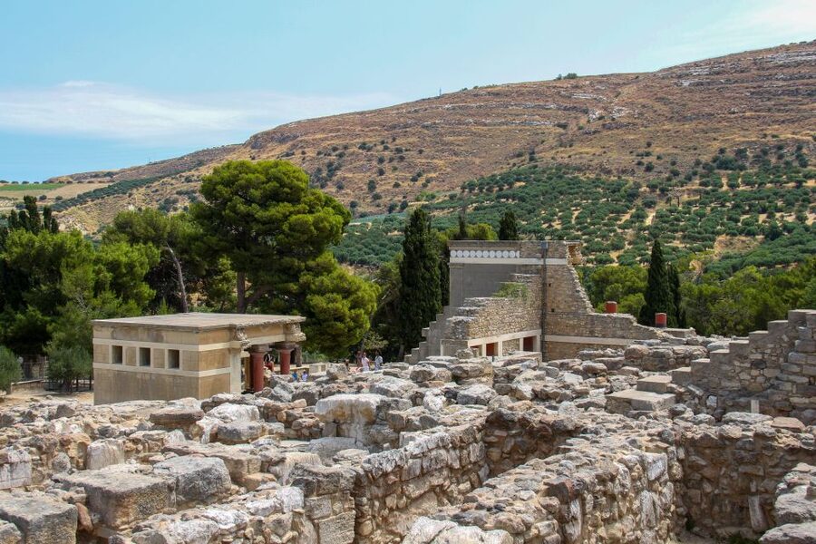 From Chania: Knossos Palace and Heraklion Full-Day Tour - Why this day trip works for Crete first-timers