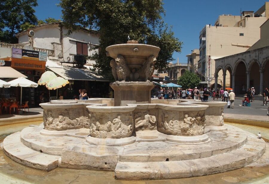 From Chania: Knossos Palace and Heraklion Full-Day Tour - Price, extra fees, and overall value