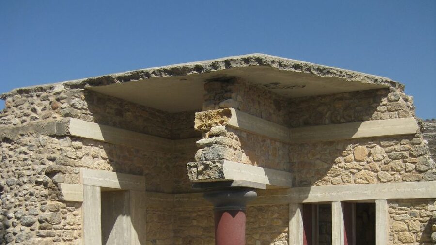 From Chania: Knossos Palace and Heraklion Full-Day Tour - The long ride from Chania to Knossos