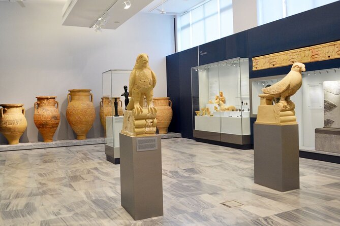 From chania : Knossos Palace & Archeological Museum Tour - Rethymno offers one hour of old-town character