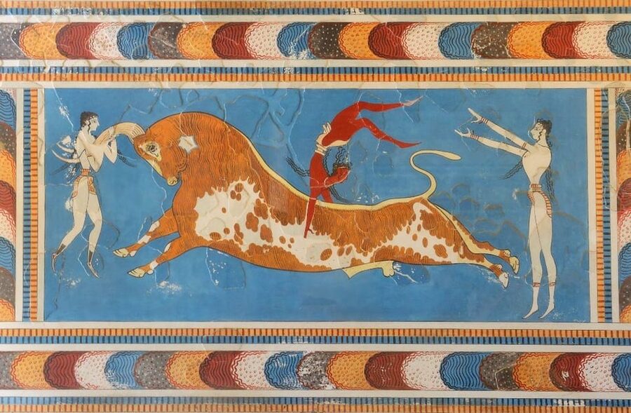 From Chania & Rethymno: Knossos Palace & Heraklion City Tour - Guided Knossos, where the day becomes more focused