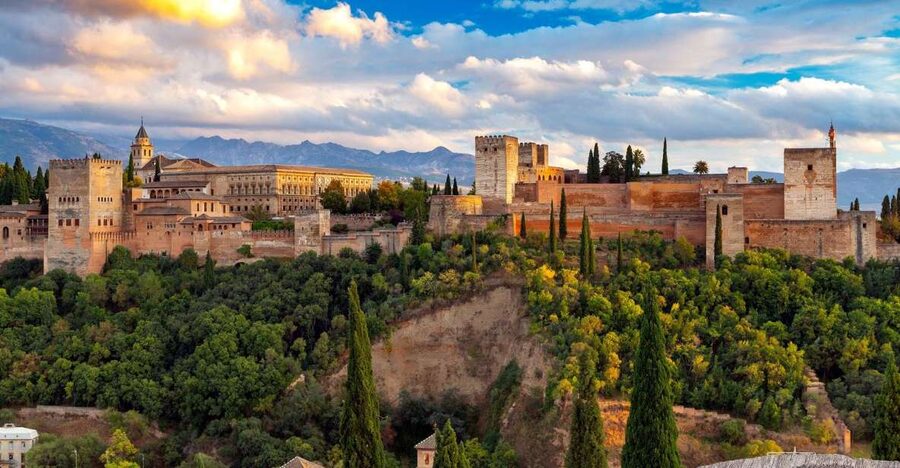 From Costa del Sol: Granada, Alhambra + Nasrid Palaces Tour - Entering the Generalife and Charles V Palace