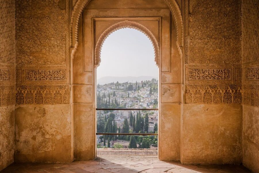 From Costa del Sol: Granada, Alhambra + Nasrid Palaces Tour - The Nasrid Palaces and Patio de los Leones