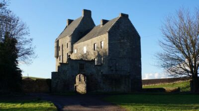 Outlander, Palaces, and Jacobites Day Trip