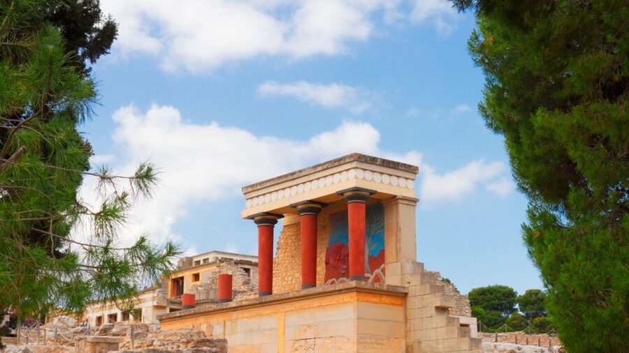 From Heraklion: Historical Center City Tour & Knossos Palace - Practical tips for a smoother day