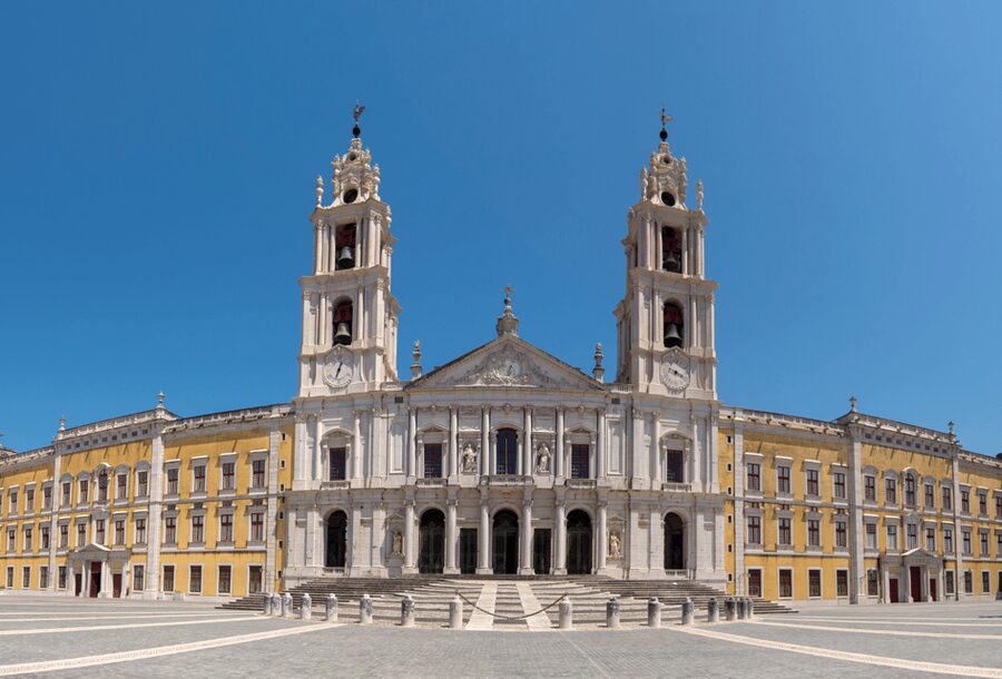 From Lisbon: Mafra Palace and Ericeira - Heritage and the Portuguese Coast - Entering the National Palace of Mafra
