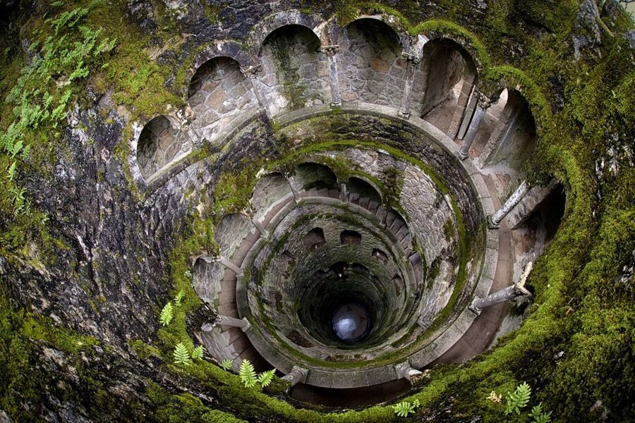 From Lisbon: Pena Palace, Regaleira, Sintra & Cascais Tour - Cascais: a relaxed final stop