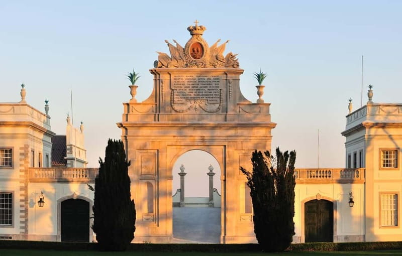 From Lisbon: Sintra Half-Day Tour with Pena Palace Tickets - What the guides add to the experience
