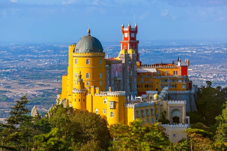 From Lisbon: Sintra, Pena Palace and Regaleira Day Trip - Key points at a glance