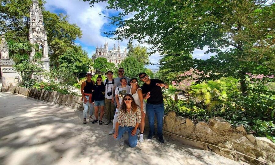 From Lisbon: Sintra, Pena Palace and Regaleira Day Trip - Lunch in Sintra and a taste of local life