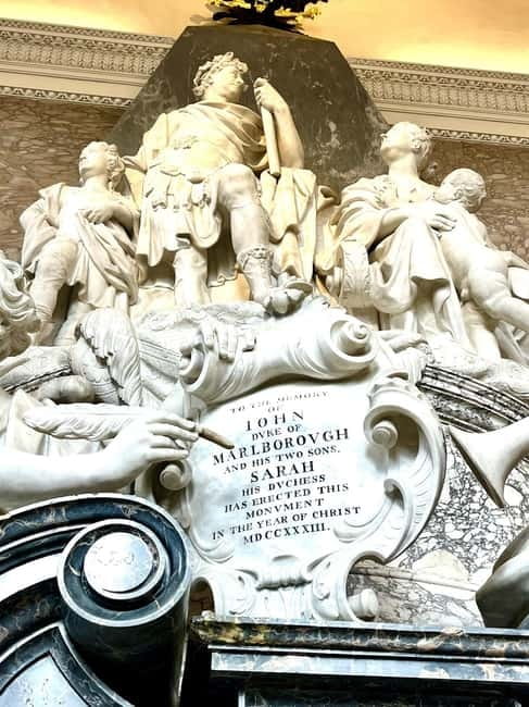 From Oxford: Churchill Tour to Blenheim Palace & his grave. - Who should book this Oxfordshire outing?