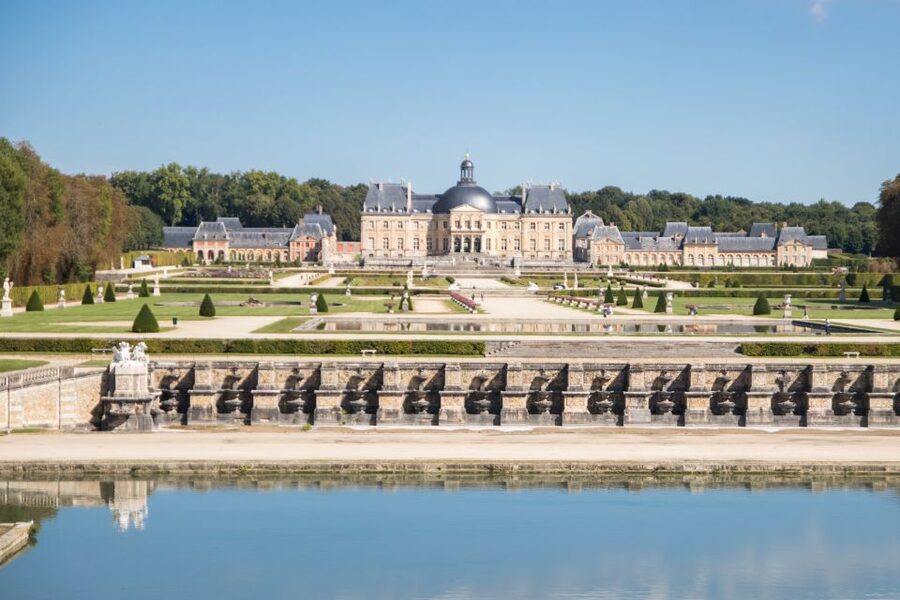 From Paris: Chateau de Fontainebleau & Vaux-Le-Vicomte Tour - How the timing feels in real life