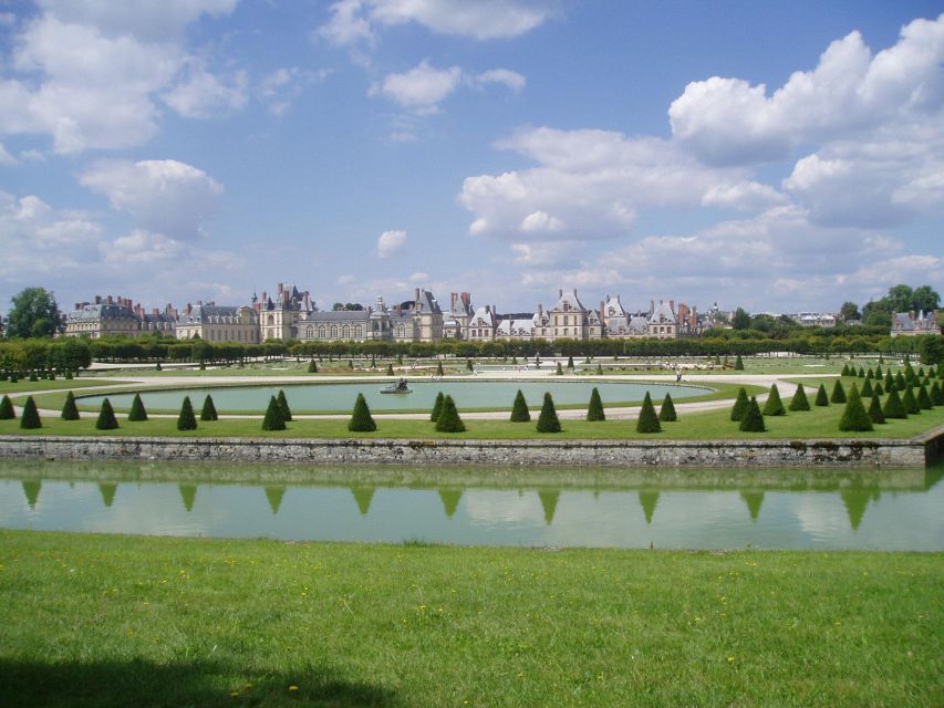 From Paris: Fontainebleau & Vaux-le-Vicomte Private Tour - The story behind Vaux-le-Vicomte