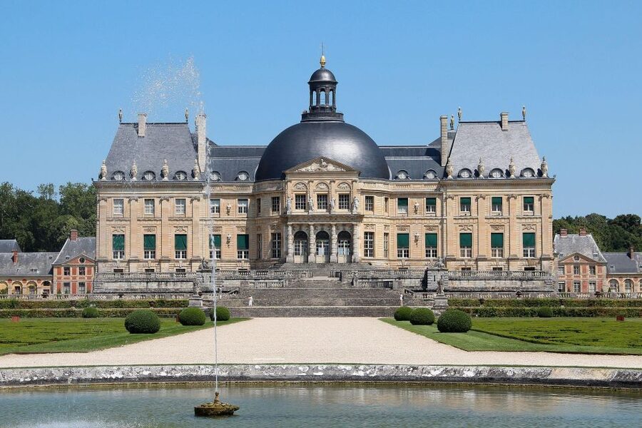 From Paris: Fontainebleau & Vaux-le-Vicomte Private Tour - Practical details before you reserve