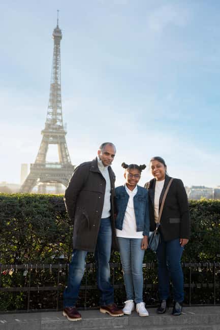 From Paris: Private Day Tour to Fontainebleau Palace - Your private ride from Paris