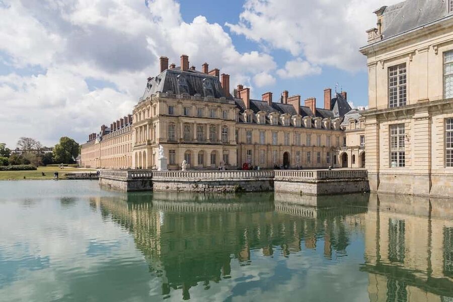 From Paris: Private Day Tour to Fontainebleau Palace - Should you book this Fontainebleau tour?