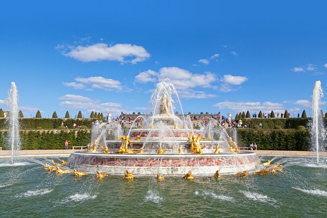 From Paris: Versailles Palace Guided Tour with Gardens Access - The gardens: beautiful, broad, and only partly covered