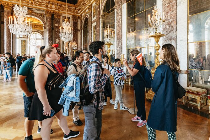 From Paris: Versailles Palace Live Tour with Gardens Access - Choosing the longer Trianon option