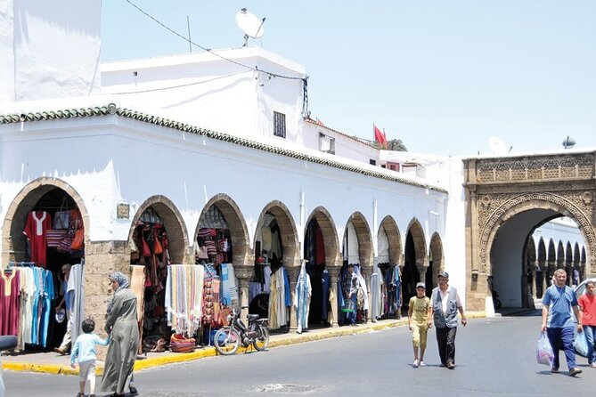 From Rick’s Café to Royal Palaces: A Casablanca Adventure - Mohammed V Square and Arab League Park