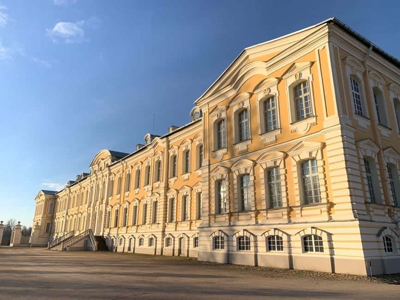 From Riga: Trip to Hill of Crosses, Rundale Palace & Bauska - Rundale Palace: the day’s grand centerpiece