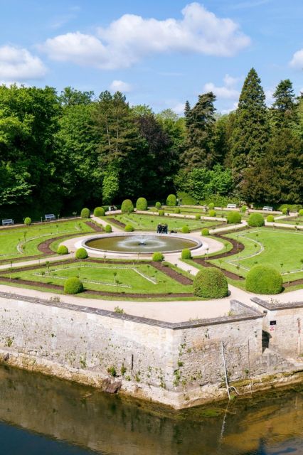 From Tours : Full-Day Chambord & Chenonceau Chateaux - What the $230 price really covers