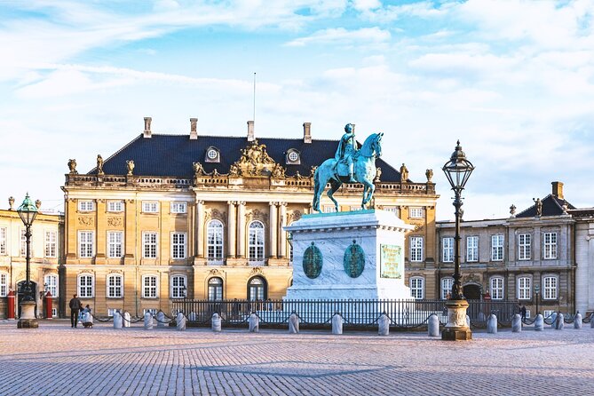 Full-Day; Castle, Palace, Cathedral & Viking ships Tour - The walking level is the real catch