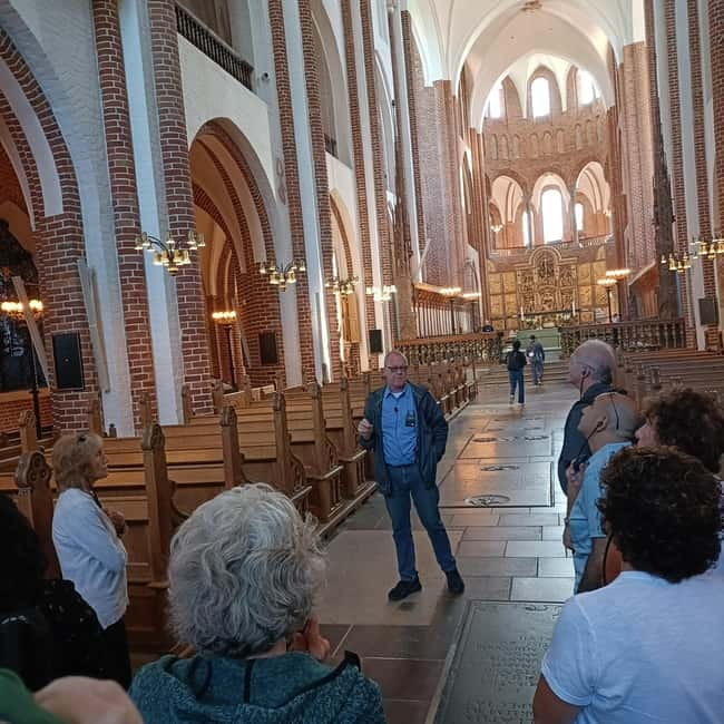 Full-Day Tour; Castle, Palace, Cathedral and Viking Ships - What the $259 price includes