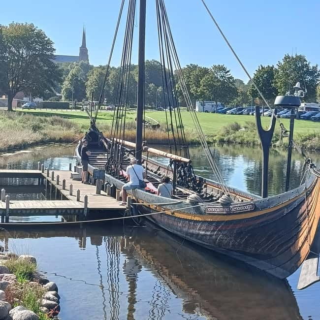 Full-Day Tour; Castle, Palace, Cathedral and Viking Ships - Should you book it?