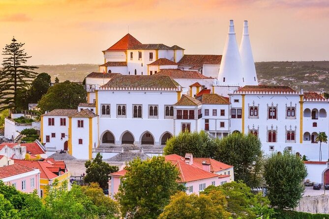 Full Day Tour: Sintra, Pena Palace, Cabo da Roca, Cascais - The guides make the difference