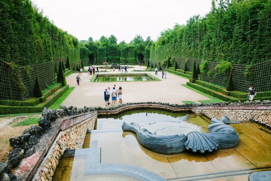 Gardens of Versailles Walking Tour & Palace Entry - Why the gardens deserve the first half of your day