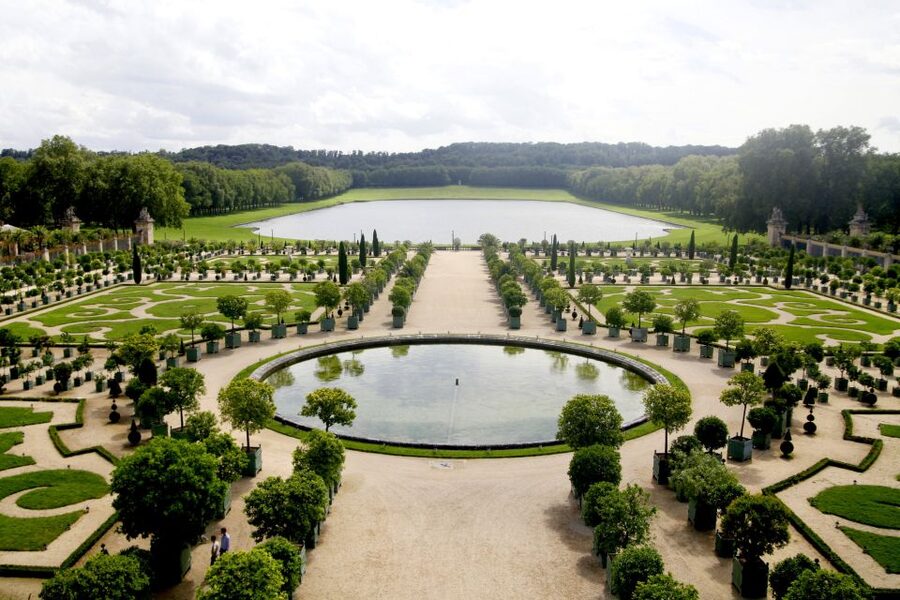 Gardens of Versailles Walking Tour & Palace Entry - Meeting point and getting there