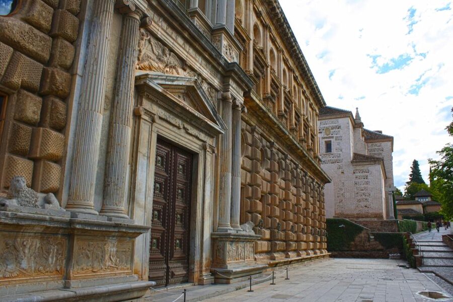 Granada: Alhambra and Charles V Palace Tour - Charles V Palace, a Christian Building Inside the Alhambra