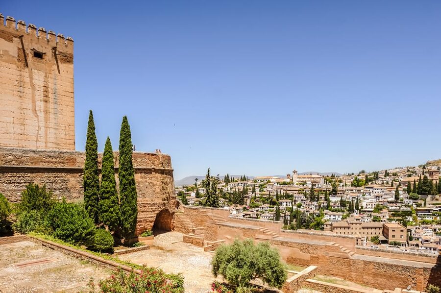 Granada: Alhambra and Nasrid Palaces Entry Ticket - Key points at a glance