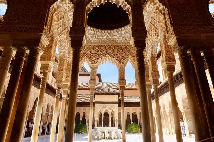 Granada: Alhambra and Nasrid Palaces Private Guide Tour - The Nasrid Palaces reward a slower look