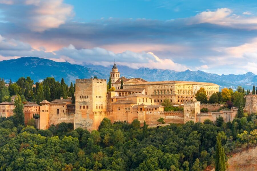 Granada: Alhambra and Nasrid Palaces Small Guided Tour - Is $105 a fair price?