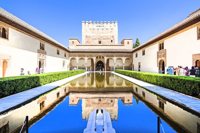 Granada: Alhambra Guided Tour including Nasrid Palaces - Starting at the Alhambra Ticket Office
