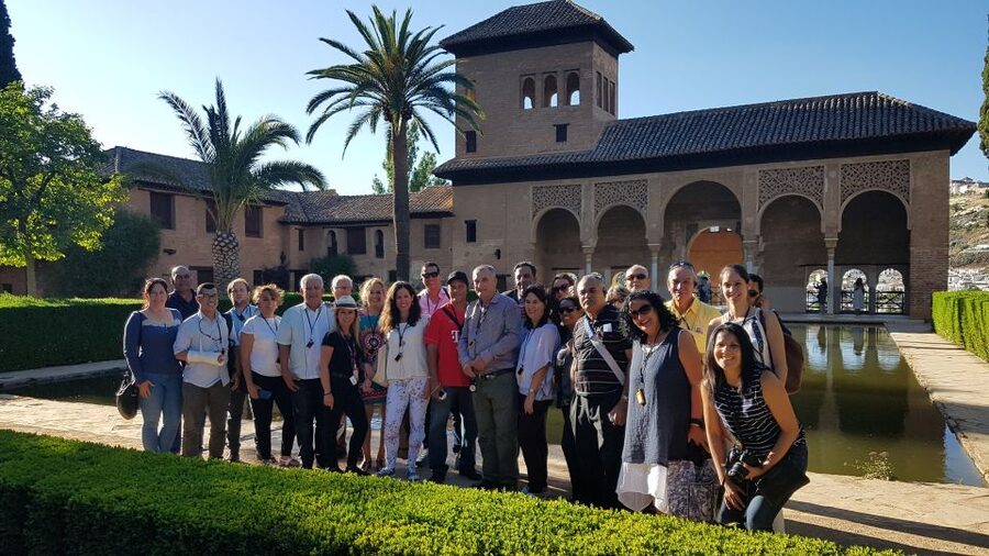 Granada: Alhambra, Nasrid Palaces, & Generalife Guided Tour - Key points to know before booking