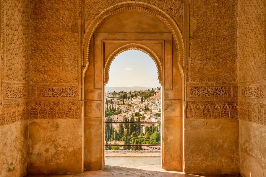 Granada: Alhambra Ticket and Guided Tour with Nasrid Palaces - The Alcazaba and Its High City Views