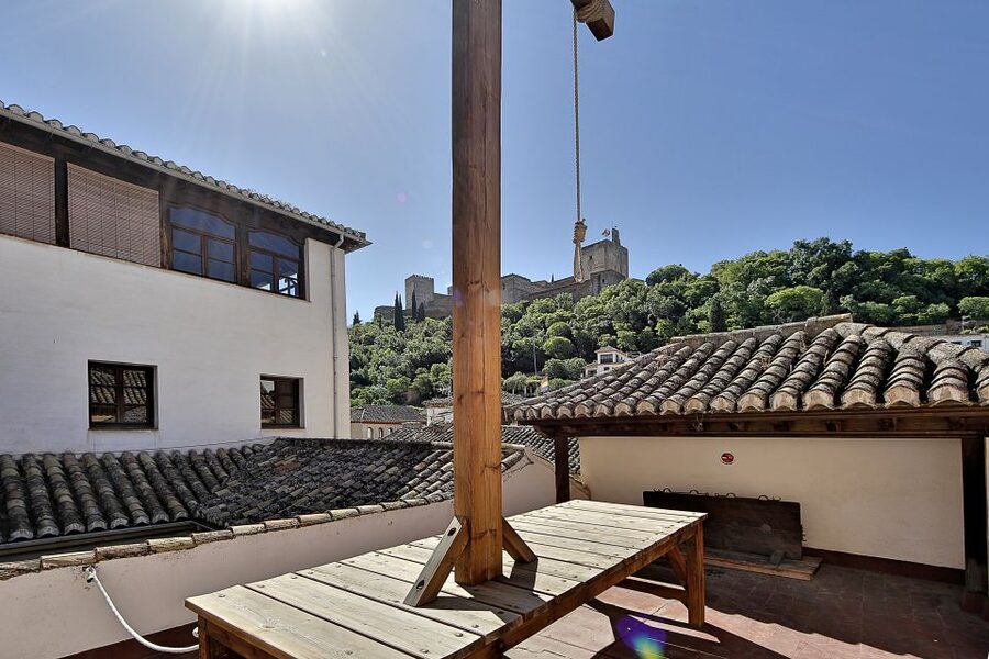Granada: Palacio de los Olvidados and Torture Exhibition - Third floor: Alhambra and Albaicín views