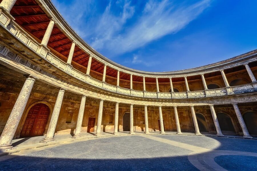 Granada: Tour of Alhambra, Generalife, and Nasrid Palaces - Weather, equipment, and walking comfort