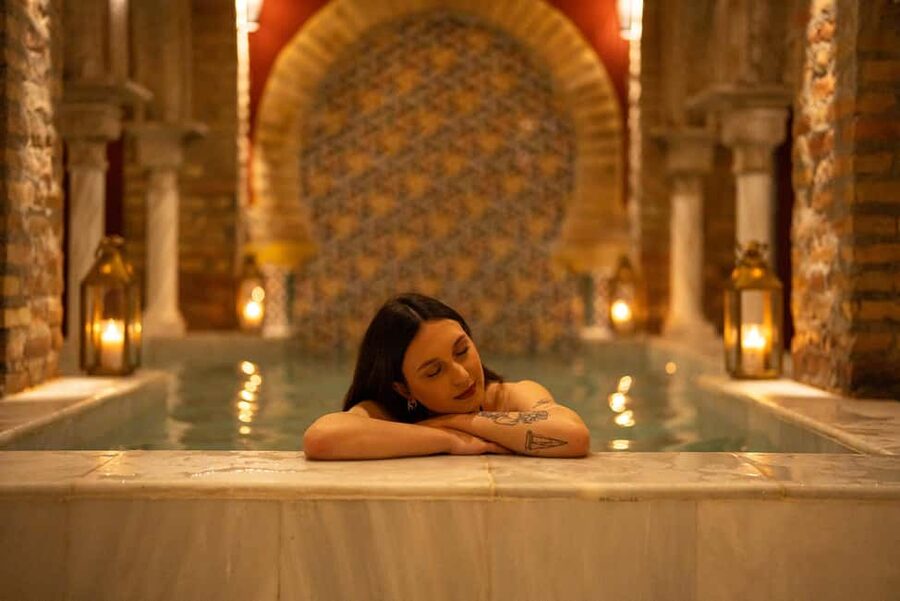 Granada: Traditional Bath in the Nasrid Palace Hammam - The Turkish bath and skin preparation