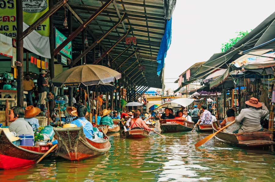 Grand Palace, Damnoen Floating Market & Maeklong Market Tour - Maeklong Railway Market and the train through the stalls