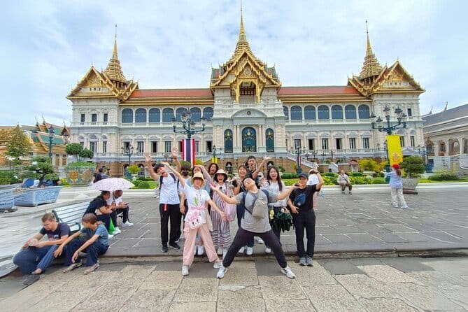 Grand Palace, Temples, and Canal Private Tour [Optional Luxury] - The Grand Palace and Wat Phra Kaew