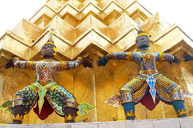 Grand Palace & Temples of Bangkok - What the small group changes