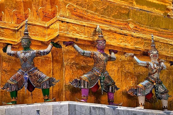 Grand Palace , Thai dance & Fun street walk in Bangkok - What the $112.44 price really covers