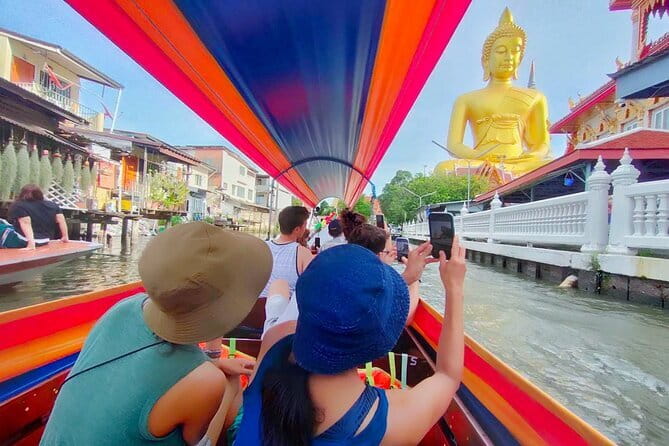 Grand Palace & Wat Phra Kaew Walking Tour with Professional Guide - The guide can make or break the visit