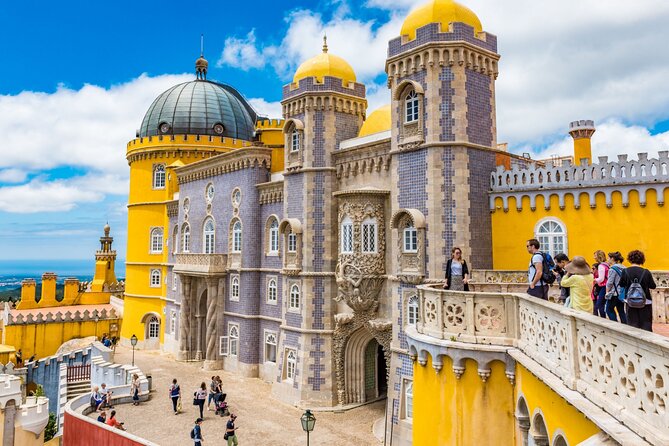 Group Tour to Sintra, Pena, Regaleira, Cabo da Roca & Cascais - Meeting at Rossio at 8:00 a.m.