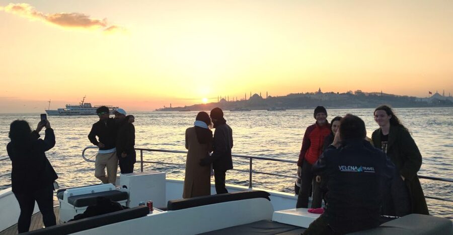 Guided Dolmabahce Palace Tour with Bosphorus Sunset Cruise - Why This Palace and Cruise Combination Works