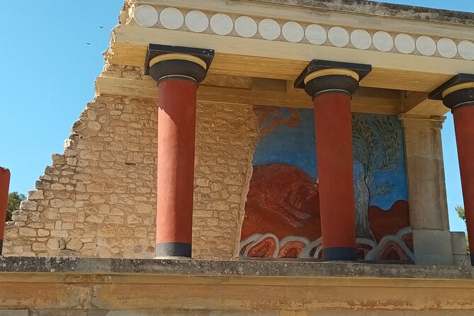 Guided Tour in Knossos Palace - Pairing the palace with a museum visit