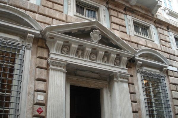 Guided Tour of Rolli Palaces UNESCO Site, Genoa - Starting on Via Garibaldi